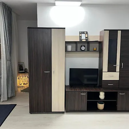 Compact House Apartment *