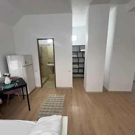 Apartment Compact House Cluj-Napoca