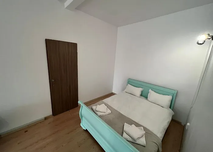 Compact House Apartament