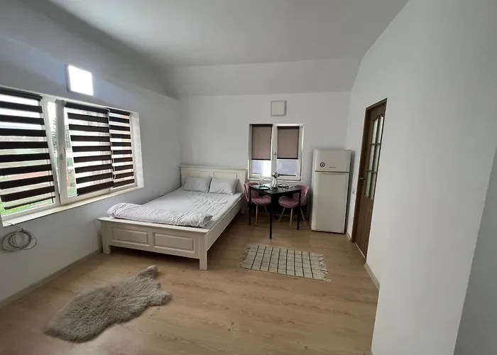 Compact House Apartament